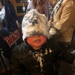 Meet your Posher, Lee